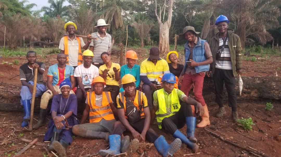 Stage de terrain : Les étudiants de l'ISP ISIRO au cœur de la production agricole avec BETWEEN COMPANY